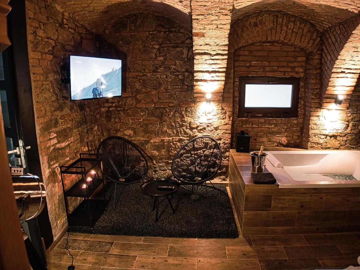 Wellness Gallery Apartments リベレツ エクステリア 写真